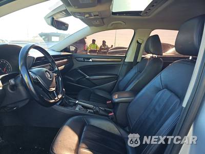2020 Volkswagen Passat 2.0T SEL - zdjęcie 7 z 50 - miniatura