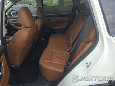 2025 Nissan Rogue Platinum - zdjęcie 13 z 17 - miniatura