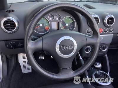 2001 Audi TT Roadster 1.8T Convertible w/Electronic Stability Program - zdjęcie 20 z 38 - miniatura