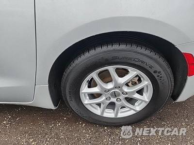 2023 Chrysler Pacifica Touring L 121.6" WB - zdjęcie 11 z 24 - miniatura