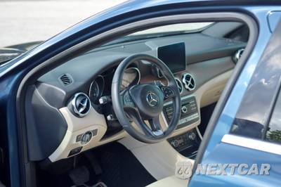 2019 Mercedes-Benz GLA 250 4MATIC - zdjęcie 2 z 46 - miniatura