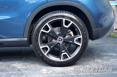 2019 Mercedes-Benz GLA 250 4MATIC - zdjęcie 12 z 46 - miniatura