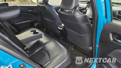 2020 Toyota Prius Prime Limited - zdjęcie 14 z 32 - miniatura