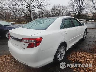 2014 Toyota Camry Hybrid XLE - zdjęcie 4 z 23 - miniatura