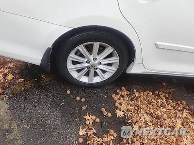 2014 Toyota Camry Hybrid XLE - zdjęcie 10 z 23 - miniatura