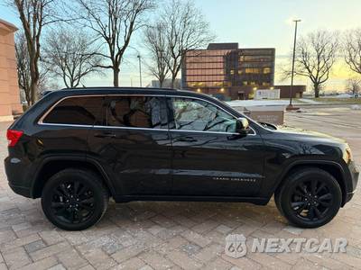 2012 Jeep Grand Cherokee Altitude Edition - zdjęcie 8 z 67 - miniatura