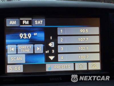 2015 Chrysler Town & Country Touring 121.2" WB - zdjęcie 29 z 60 - miniatura