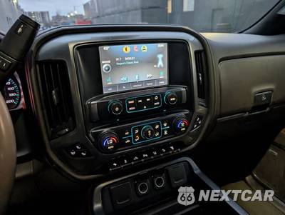 2015 Chevrolet Silverado 3500HD LTZ Crew Cab - zdjęcie 14 z 39 - miniatura