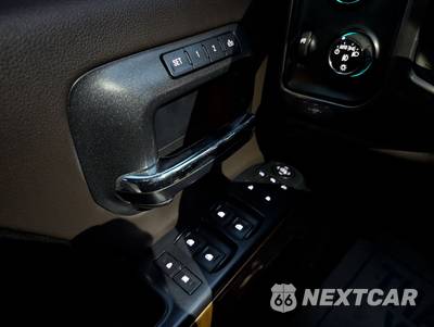 2015 Chevrolet Silverado 3500HD LTZ Crew Cab - zdjęcie 22 z 39 - miniatura