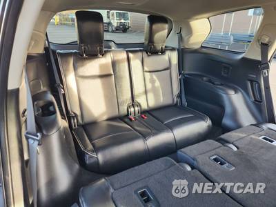 2019 INFINITI QX60 LUXE - zdjęcie 14 z 25 - miniatura
