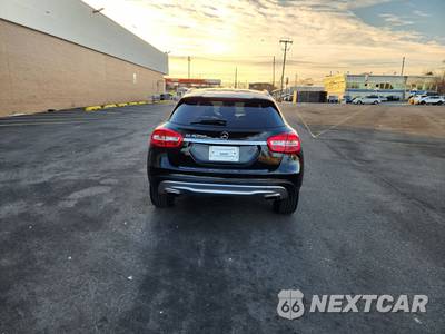 2016 Mercedes-Benz GLA 250 - zdjęcie 4 z 15 - miniatura