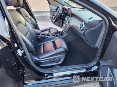 2016 Mercedes-Benz GLA 250 - zdjęcie 9 z 15 - miniatura