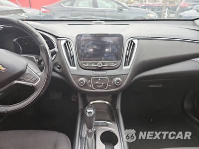 2017 Chevrolet Malibu LT 1LT - zdjęcie 19 z 33 - miniatura