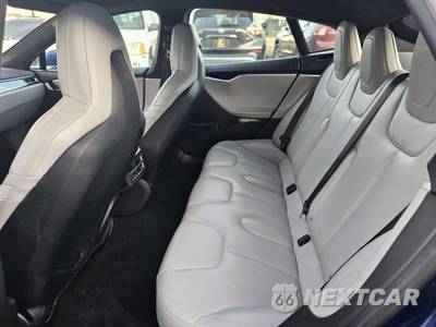 2015 Tesla Model S 90D - zdjęcie 21 z 37 - miniatura
