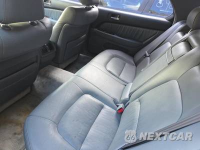 1996 Lexus LS 400 - zdjęcie 16 z 22 - miniatura