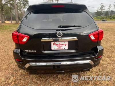 2017 Nissan Pathfinder S - zdjęcie 3 z 22 - miniatura