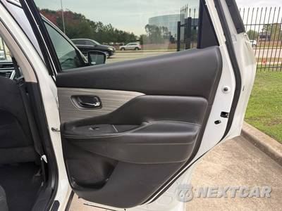 2017 Nissan Murano S - zdjęcie 18 z 30 - miniatura