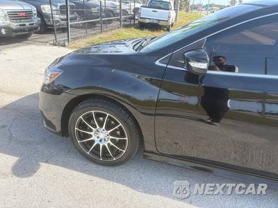 2019 Nissan Sentra SR - zdjęcie 11 z 33 - miniatura