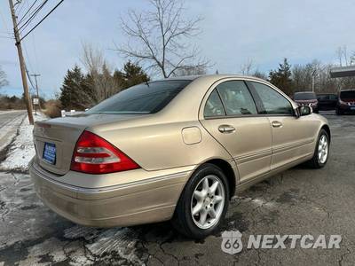 2001 Mercedes-Benz C 320 - zdjęcie 6 z 39 - miniatura