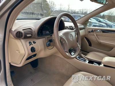 2001 Mercedes-Benz C 320 - zdjęcie 10 z 39 - miniatura