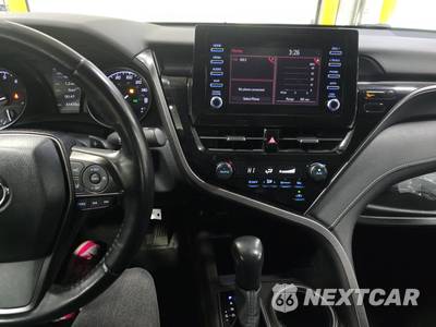 2022 Toyota Camry SE - zdjęcie 11 z 24 - miniatura