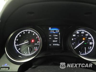 2022 Toyota Camry SE - zdjęcie 12 z 24 - miniatura