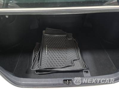2022 Toyota Camry SE - zdjęcie 16 z 24 - miniatura