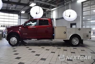 2024 Ram 4500 Cab Chassis SLT Crew Cab DRW - zdjęcie 3 z 46 - miniatura