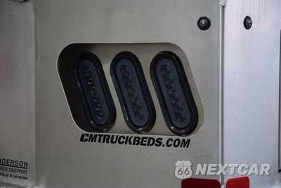2024 Ram 4500 Cab Chassis SLT Crew Cab DRW - zdjęcie 14 z 46 - miniatura