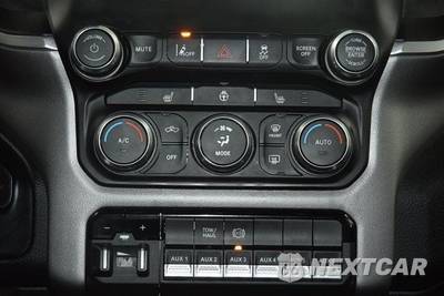 2024 Ram 4500 Cab Chassis SLT Crew Cab DRW - zdjęcie 24 z 46 - miniatura