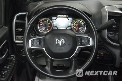 2024 Ram 4500 Cab Chassis SLT Crew Cab DRW - zdjęcie 28 z 46 - miniatura