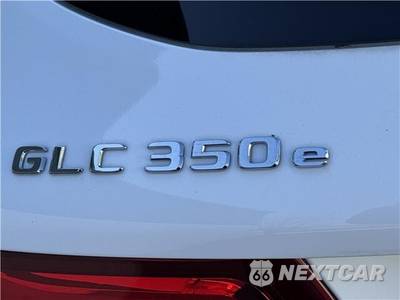 2019 Mercedes-Benz GLC 350e - zdjęcie 12 z 44 - miniatura