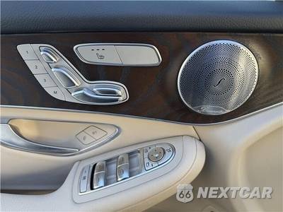 2019 Mercedes-Benz GLC 350e - zdjęcie 20 z 44 - miniatura