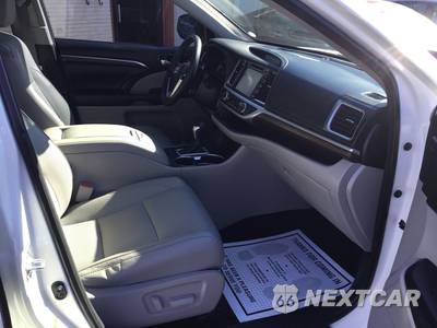 2016 Toyota Highlander Hybrid Limited - zdjęcie 9 z 16 - miniatura