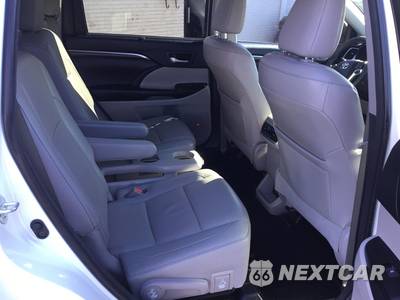 2016 Toyota Highlander Hybrid Limited - zdjęcie 10 z 16 - miniatura