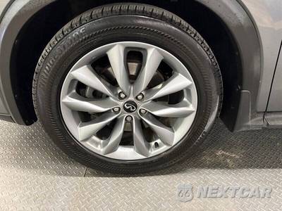 2019 INFINITI QX50 ESSENTIAL - zdjęcie 6 z 27 - miniatura