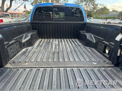 2017 Toyota Tacoma TRD Off-Road Crew Cab Medium Bed - zdjęcie 21 z 36 - miniatura