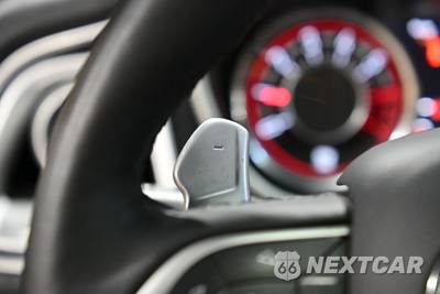 2015 Dodge Challenger R/T Plus - zdjęcie 44 z 50 - miniatura