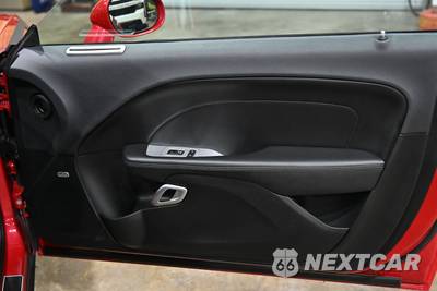 2015 Dodge Challenger R/T Plus - zdjęcie 33 z 50 - miniatura