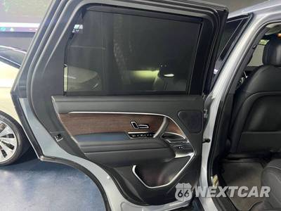 2023 Land Rover Range Rover SE - zdjęcie 20 z 26 - miniatura