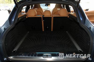 2021 Aston Martin DBX - zdjęcie 27 z 30 - miniatura