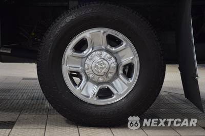 2024 Ram 3500 Cab Chassis SLT Crew Cab - zdjęcie 18 z 40 - miniatura