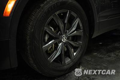 2024 Volkswagen Tiguan SE - zdjęcie 3 z 30 - miniatura
