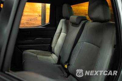 2024 Toyota Tacoma SR5 Crew Cab Medium Bed - zdjęcie 10 z 25 - miniatura