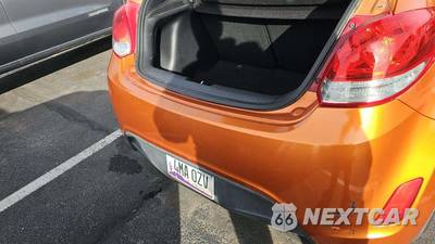 2012 Hyundai Veloster w/Black Interior - zdjęcie 9 z 13 - miniatura