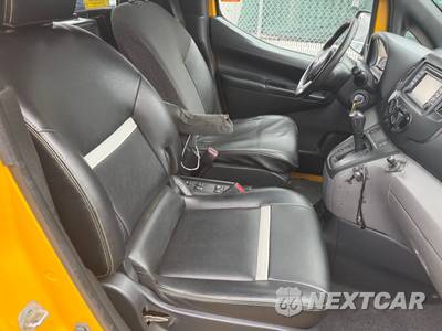 2016 Nissan NV200 Taxi Minivan 115.2" WB - zdjęcie 6 z 13 - miniatura