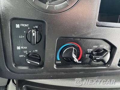 2014 Ford Super Duty E-350 Cutaway DRW - zdjęcie 29 z 42 - miniatura