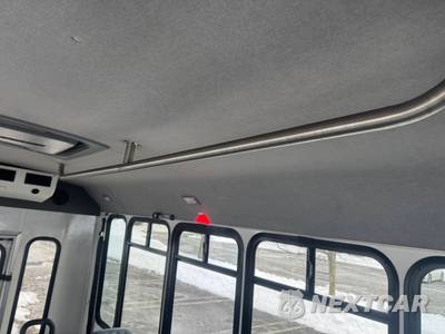 2014 Ford Super Duty E-350 Cutaway DRW - zdjęcie 32 z 42 - miniatura