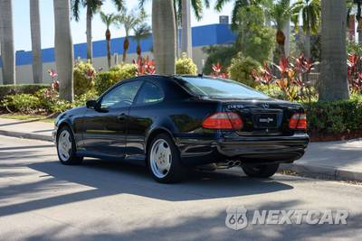 2001 Mercedes-Benz CLK 55 AMG Coupe - zdjęcie 8 z 41 - miniatura