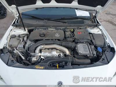 2025 Mercedes-Benz CLA 250 - zdjęcie 9 z 16 - miniatura